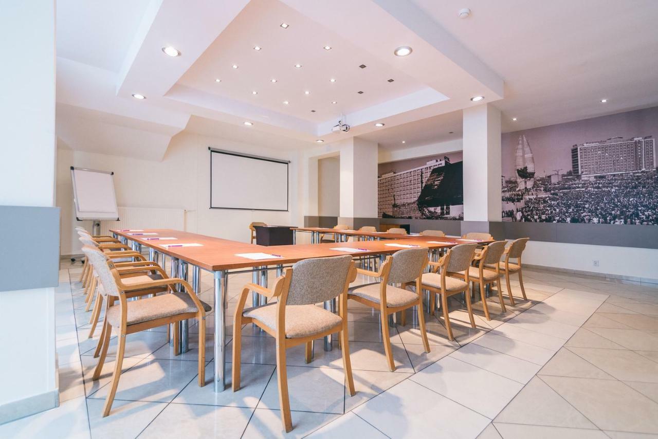 Hotel Forum 제수프 외부 사진